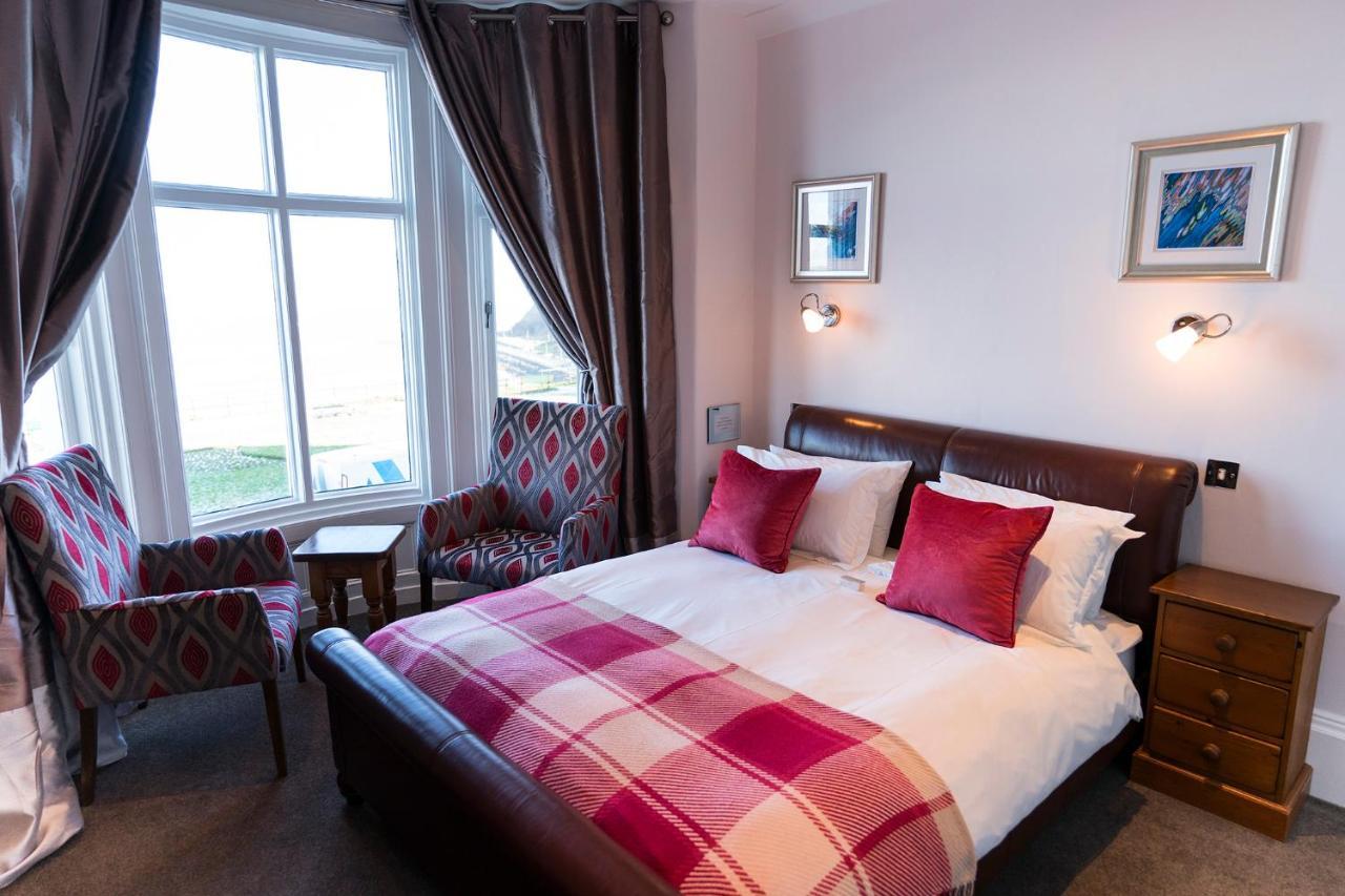 Hotel The Helaina Scarborough Esterno foto